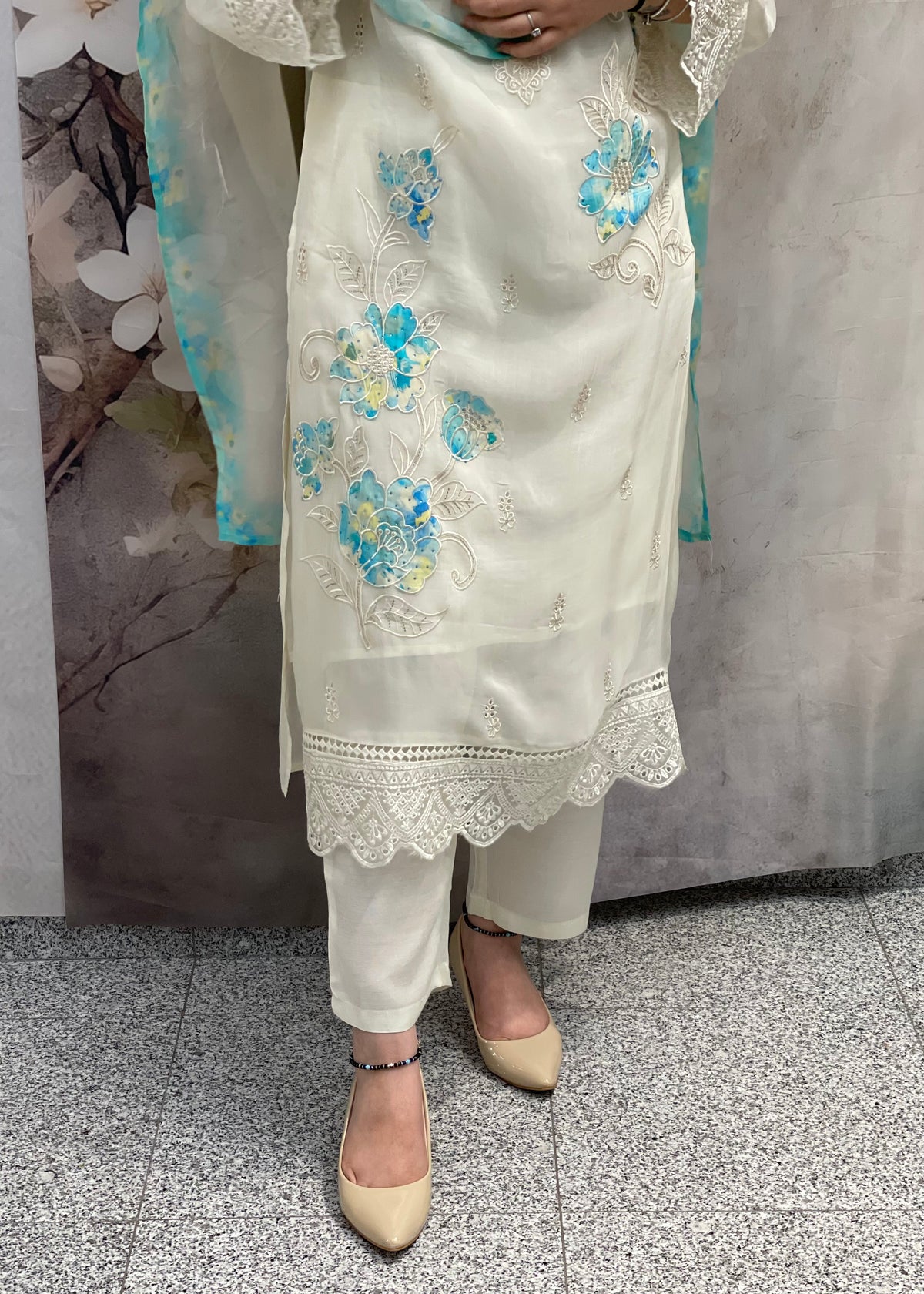 Cream Trouser suit