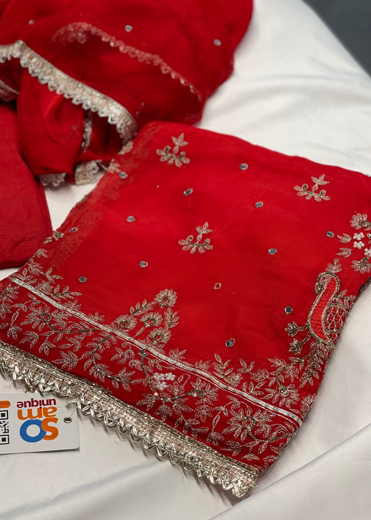 Red-Morni Unstitched Suit