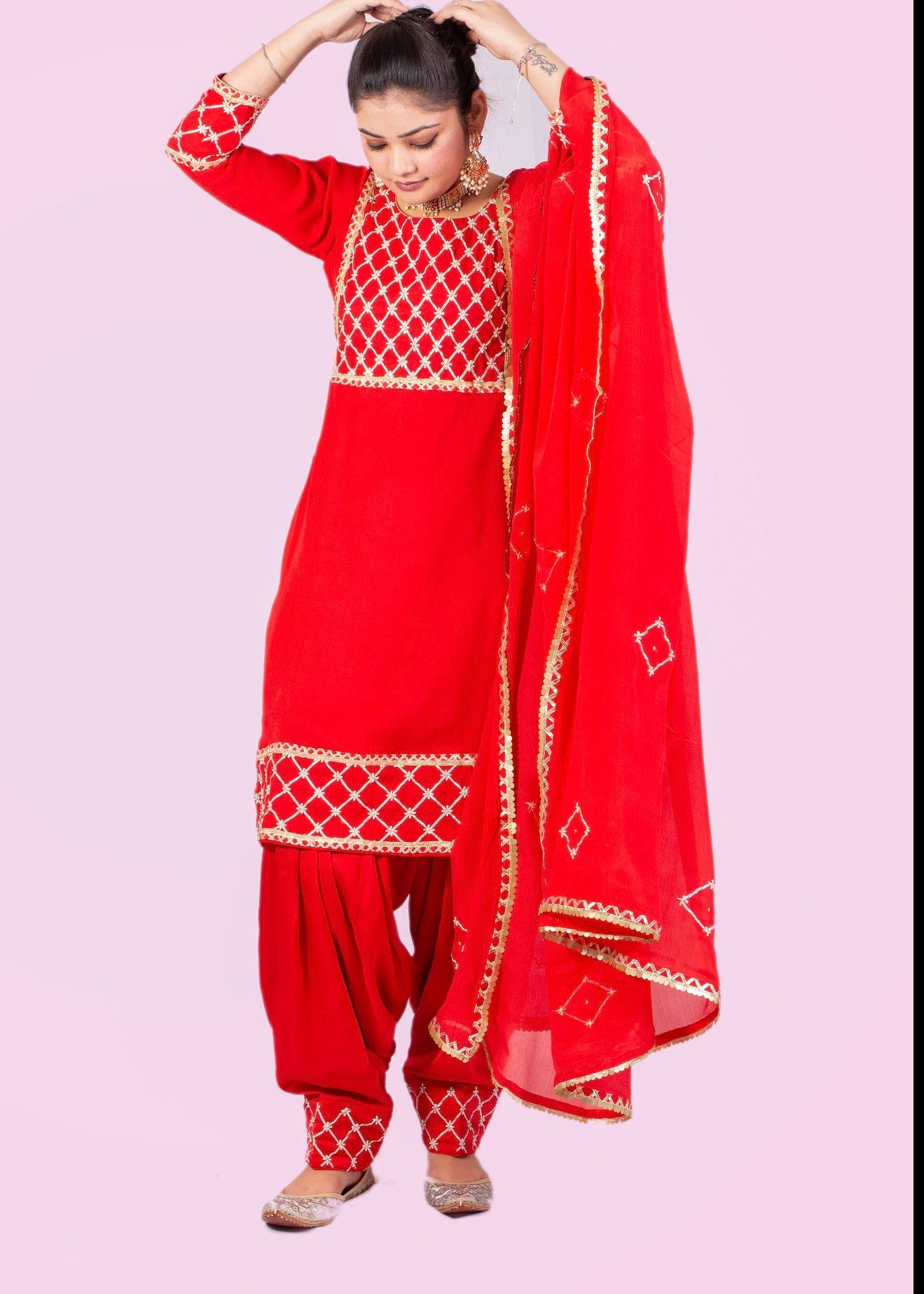 Red Patiala Salwar Suit So-am Unique Red Patiala Salwar Suit So-am Unique
