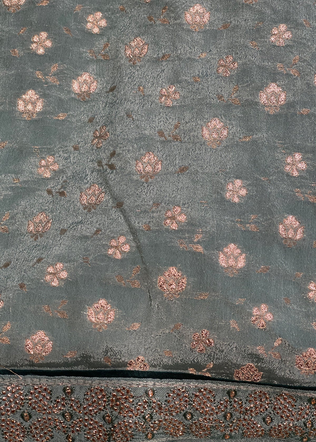 Chinnon Shiffon Unstitched Suit
